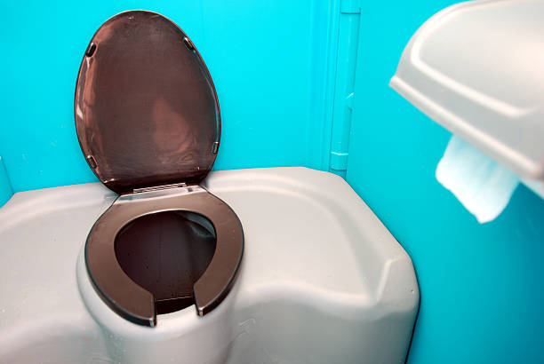 Best Emergency porta potty rental  in Lindsay, TX