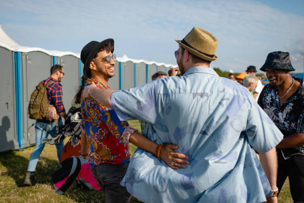 Best Portable bathroom rental  in Lindsay, TX
